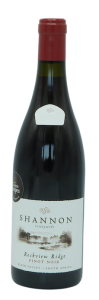 Shannon Vineyards Pinot Noir Rockview Ridge cape and grapes